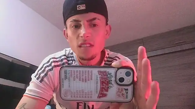 strongManLatino online show from 10/05/25, 02:21