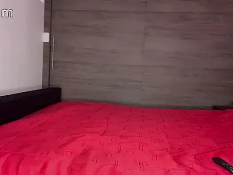 strongManLatino online show from 04/15/26, 05:09