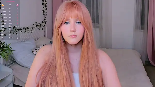 Snapshot of DelilahTaylor chatting on 10/19/25, 06:47 DelilahTaylor online show from 10/19/25, 06:47