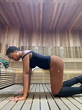 tia   fox online show from 01/15/26, 03:16