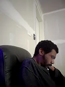 MrBigDickShow online show from 10/31/25, 04:02