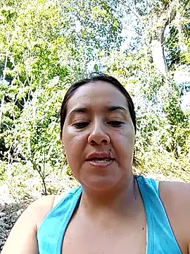 Snapshot of linda_swett chatting on 05/14/26, 08:04 linda swett online show from 05/14/26, 08:04