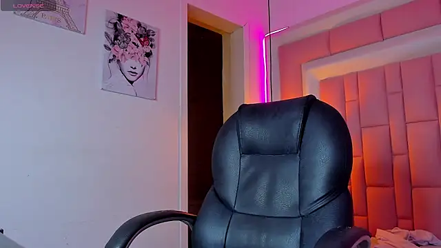 cherub  online show from 12/17/25, 04:07