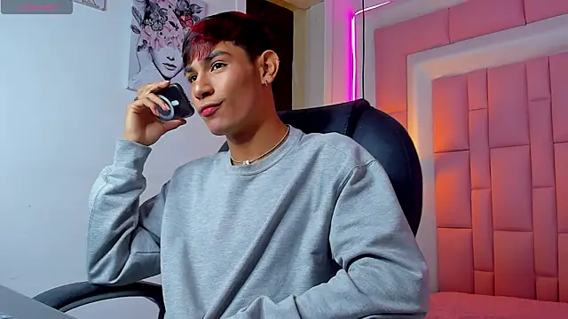 cherub  online show from 12/21/25, 03:57