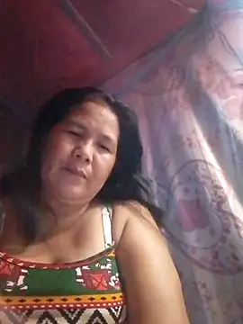 milagrose rose online show from 10/11/25, 11:53