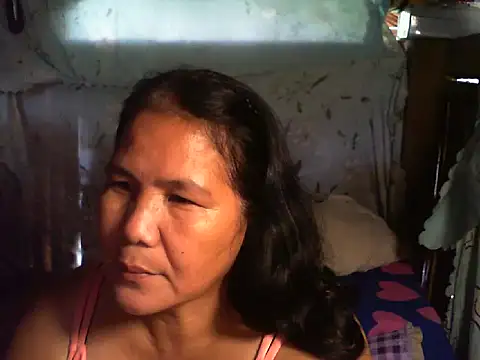 milagrose rose online show from 10/21/25, 12:00