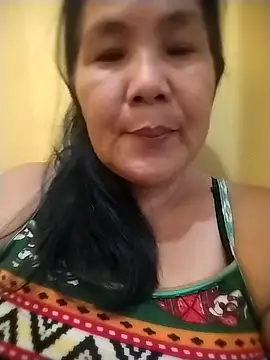 milagrose rose online show from 11/30/25, 01:42