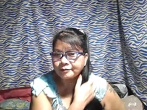 joy cute online show from 10/23/25, 01:05