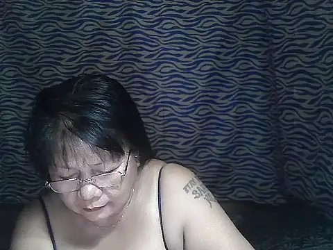 joy cute online show from 02/03/26, 11:32