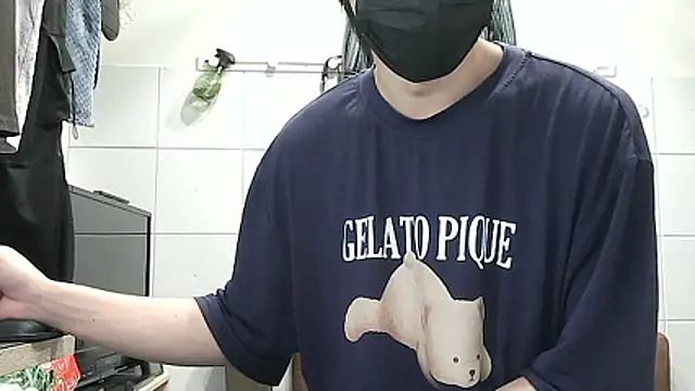 mikan kun st online show from 09/30/25, 12:59