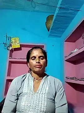 Mohni cute online show from 10/16/25, 12:44