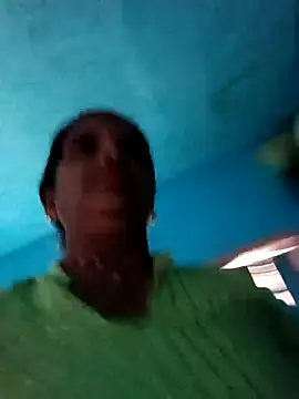 Mohni cute online show from 12/05/25, 07:17