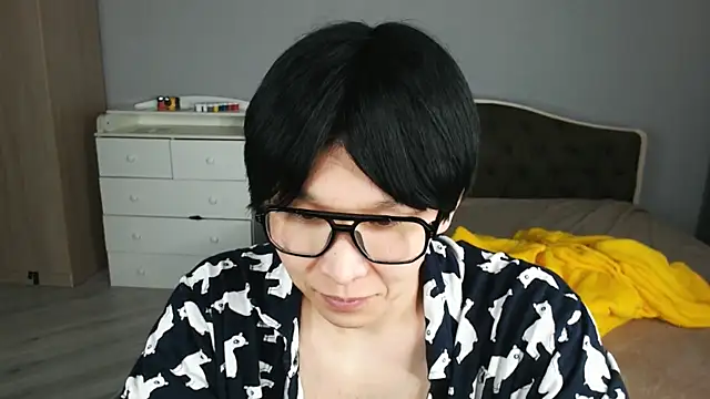 KaiChicken online show from 04/05/26, 08:50