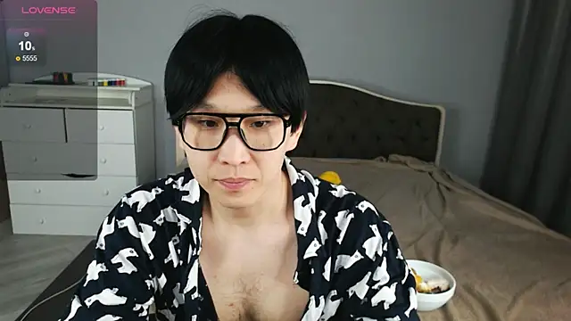 KaiChicken online show from 04/07/26, 06:19