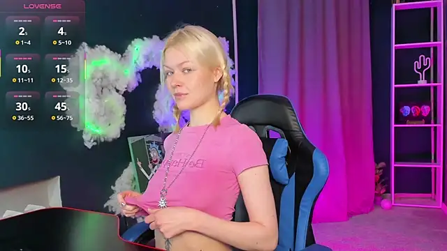 Callista a online show from 12/21/25, 02:51