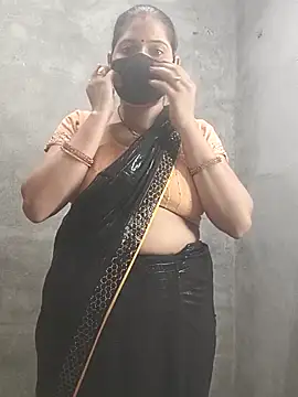 Snapshot of Rasili_bhabhi10 chatting on 10/08/25, 04:43 Rasili bhabhi10 online show from 10/08/25, 04:43