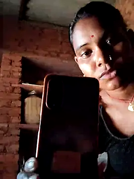 Snapshot of Katrina_kaif143 chatting on 10/04/25, 04:54 Katrina kaif143 online show from 10/04/25, 04:54