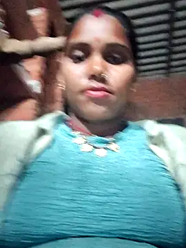 Katrina kaif143 online show from 12/18/25, 02:34