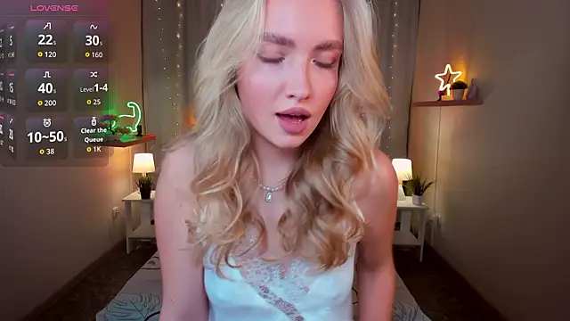 Snapshot of TessaGrays chatting on 01/15/26, 01:16 TessaGrays online show from 01/15/26, 01:16