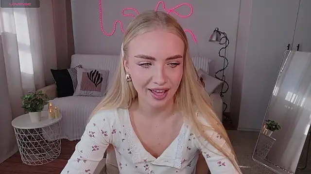 TessaGrays online show from 03/14/26, 09:37