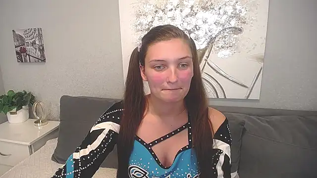 AlisaPeres online show from 10/11/25, 01:09
