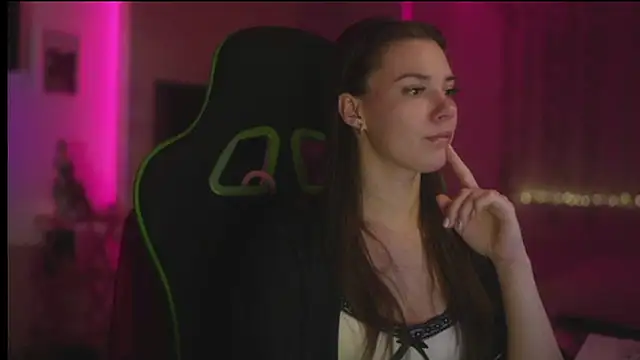 Snapshot of CandyStorm chatting on 02/28/26, 10:11 CandyStorm online show from 02/28/26, 10:11