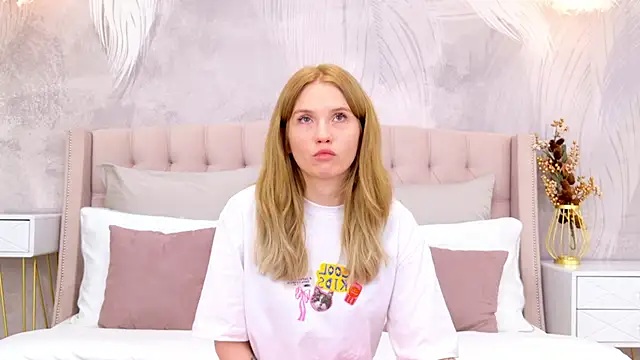 MelissaLiss online show from 10/15/25, 03:01