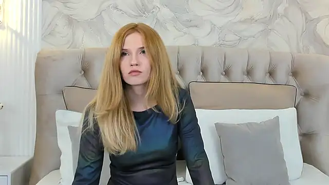 MelissaLiss online show from 12/02/25, 03:07