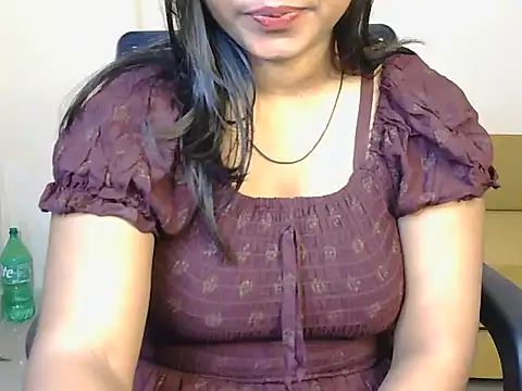 Snapshot of baby-panda4 chatting on 10/14/25, 04:30 baby-panda4 online show from 10/14/25, 04:30