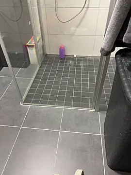 Snapshot of b3no_beso007 chatting on 10/28/25, 05:59 b3no beso007 online show from 10/28/25, 05:59