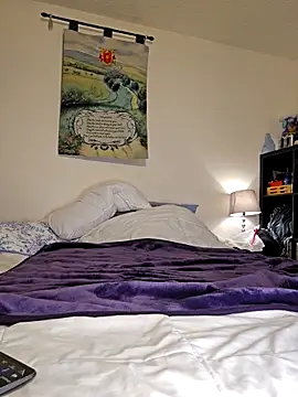 Snapshot of Budd_Bunney chatting on 10/18/25, 07:42 Budd Bunney online show from 10/18/25, 07:42