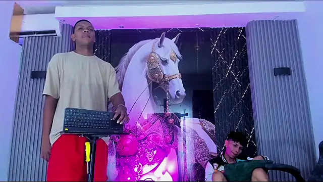 The Boy King online show from 12/21/25, 07:43