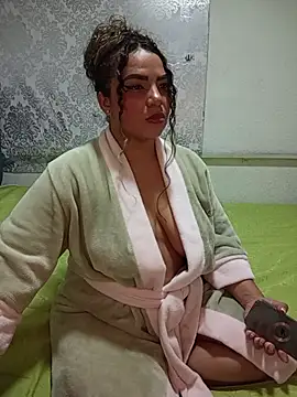 scarlet queen   online show from 10/24/25, 07:16