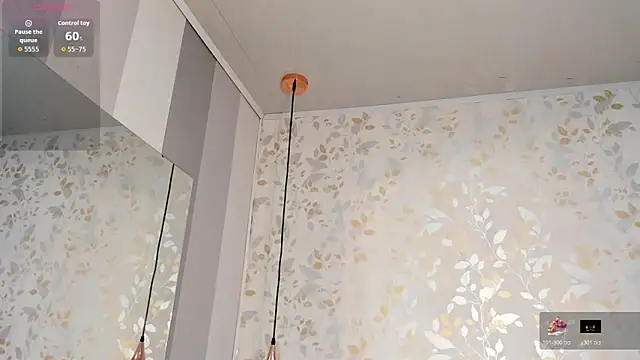 Luciaoregon online show from 11/08/25, 01:11