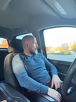 Snapshot of fuckadilf chatting on 11/11/25, 08:53 fuckadilf online show from 11/11/25, 08:53