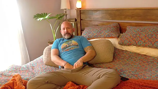 fuckadilf online show from 12/04/25, 02:59