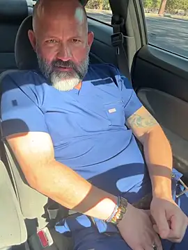 Snapshot of fuckadilf chatting on 02/10/26, 04:33 fuckadilf online show from 02/10/26, 04:33