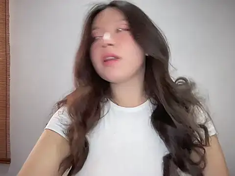 Rachel James   online show from 11/30/25, 06:01