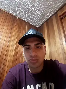 daniandr119 online show from 09/29/25, 08:46