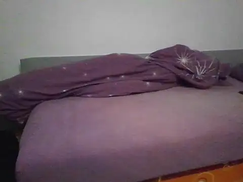 honzinka83 online show from 10/19/25, 05:46