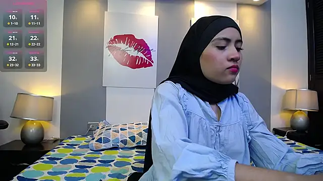 Neesha   online show from 10/16/25, 08:21