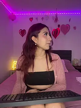 saramooon online show from 02/19/26, 02:24