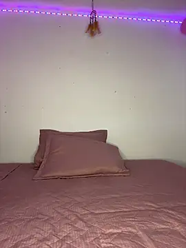 saramooon online show from 04/20/26, 03:04