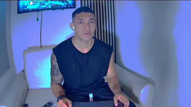 venedic bull online show from 12/18/25, 04:18