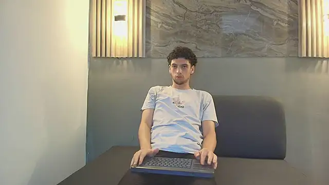 ISRAEL GRAY online show from 10/16/25, 07:15
