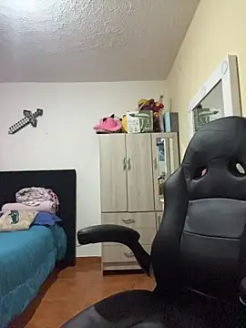 Miichii online show from 12/03/25, 11:03