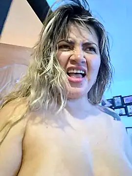 Zoe riivas online show from 04/30/26, 02:34