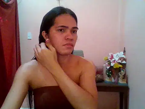 sweet yummy69 online show from 04/22/26, 10:55