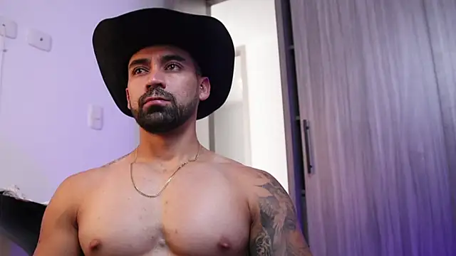 SOY MIKE online show from 12/14/25, 01:49