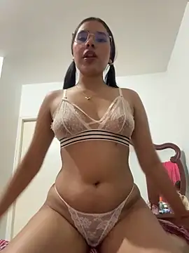 Brianna bunny05 online show from 11/02/25, 03:31